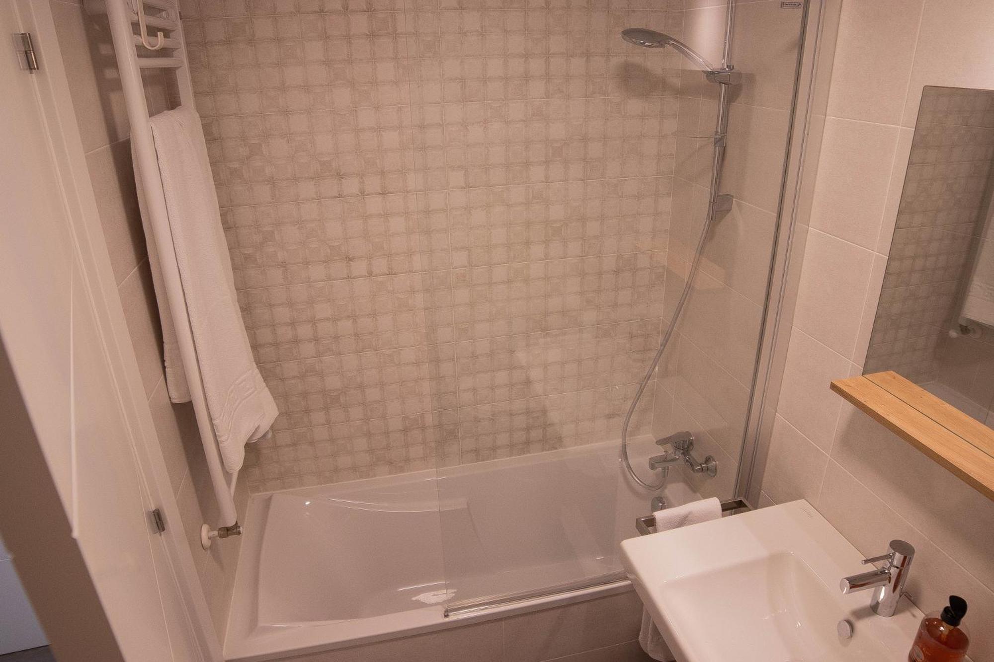 Fee4me Bilbao, Style And Comfort Apartamento *